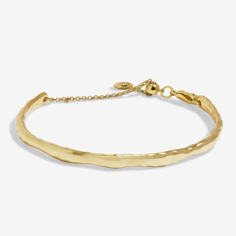 Joma Jewellery Bracelet Bar Hammered Gold Plated Bangle