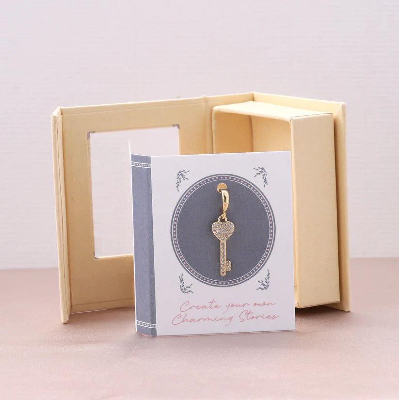 Attic Creations Charming Story 16 The Stylist Crystal Inlaid Key