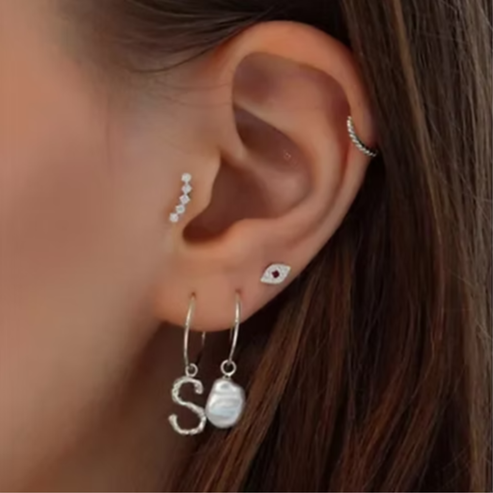 She Is Beautiful Curved Labret Stud Silver