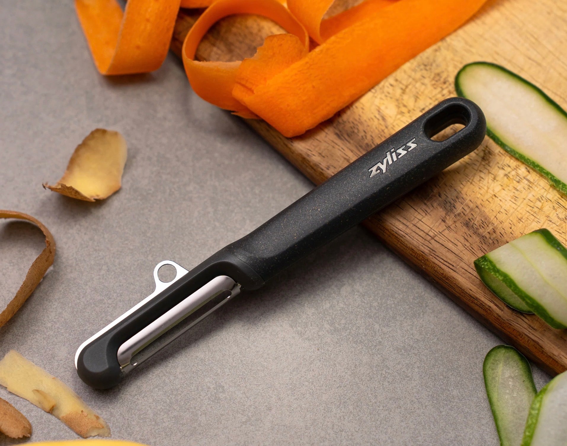 Zyliss Swivel Peeler