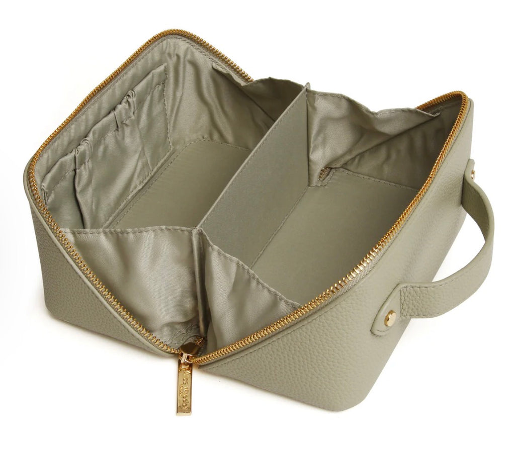 Alice Wheeler Pistachio Mini Train Case