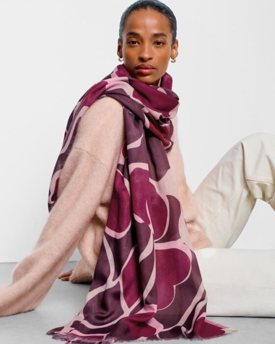 Katie Loxton Printed Scarf Organic Heart Cherry/Deep Red