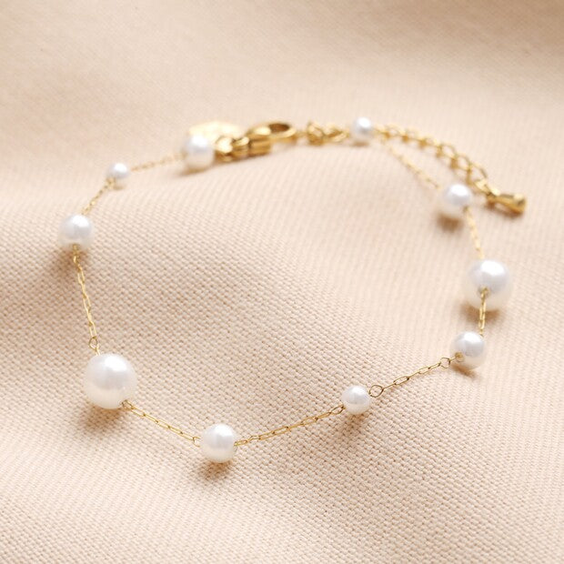 Lisa Angel Stainless Steel Mixed Pearl Chain Bracelet in Gold
