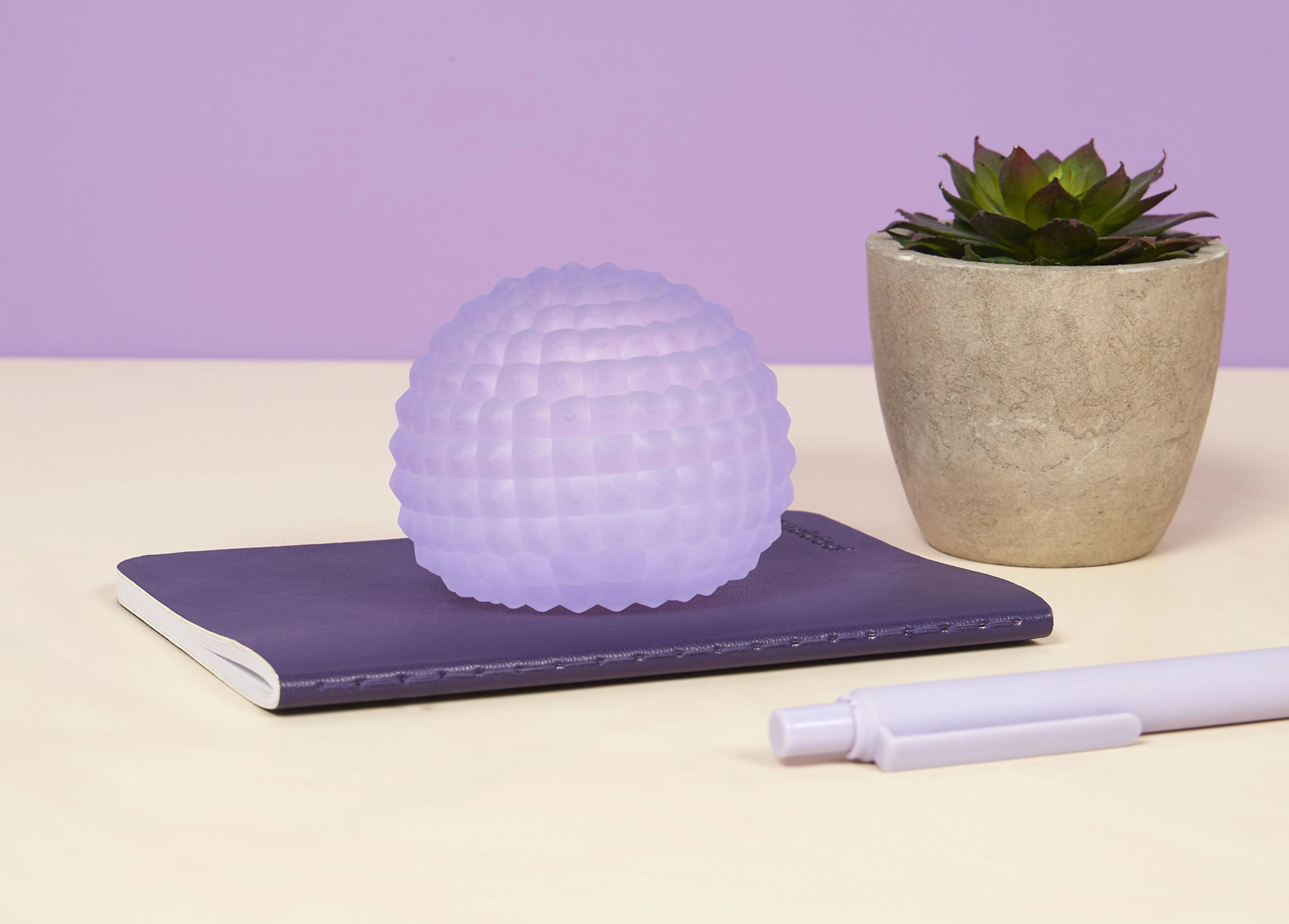SPEKS The Memory Gel Stress Ball Scale Mist