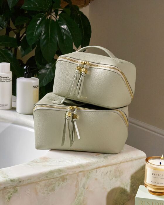 Katie Loxton Soho Medium Make Up/Wash Bag Green Mist