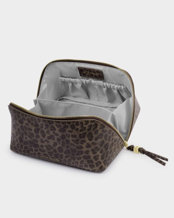 Katie Loxton Soho Medium Make Up/Wash Bag Leopard