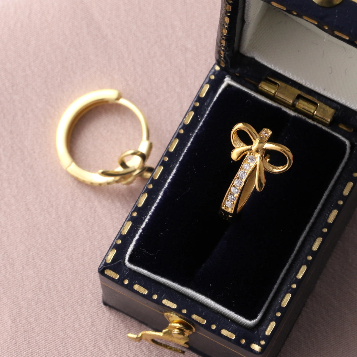 Bow With Crystal Hoop Earrings Gold