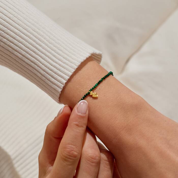 Joma Jewellery Mini Charms Malachite Double Heart Gold Plated Bracelet