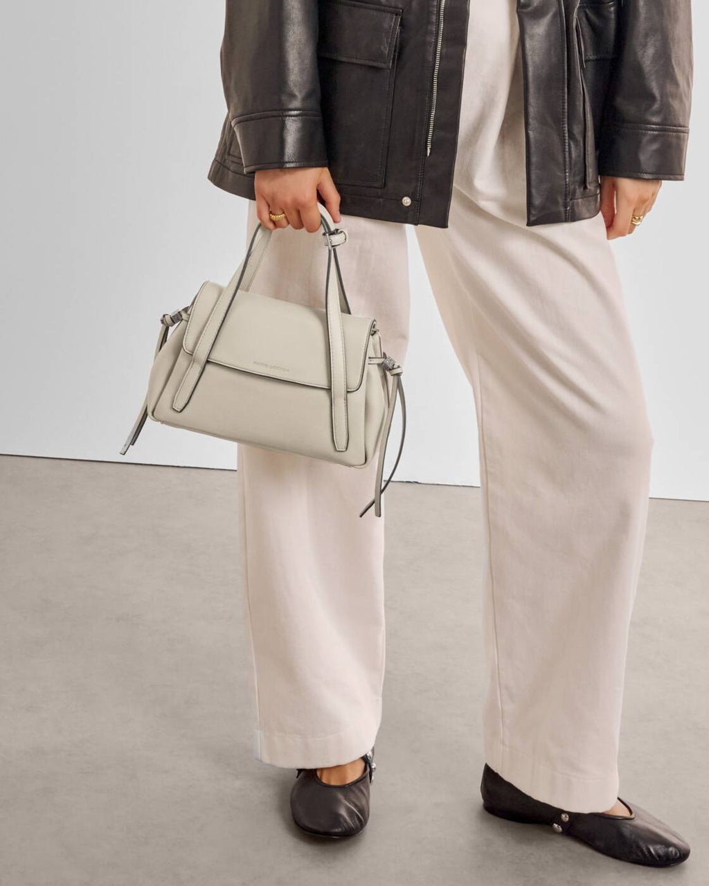 Katie Loxton Alyssa Top Handle Cloud Taupe