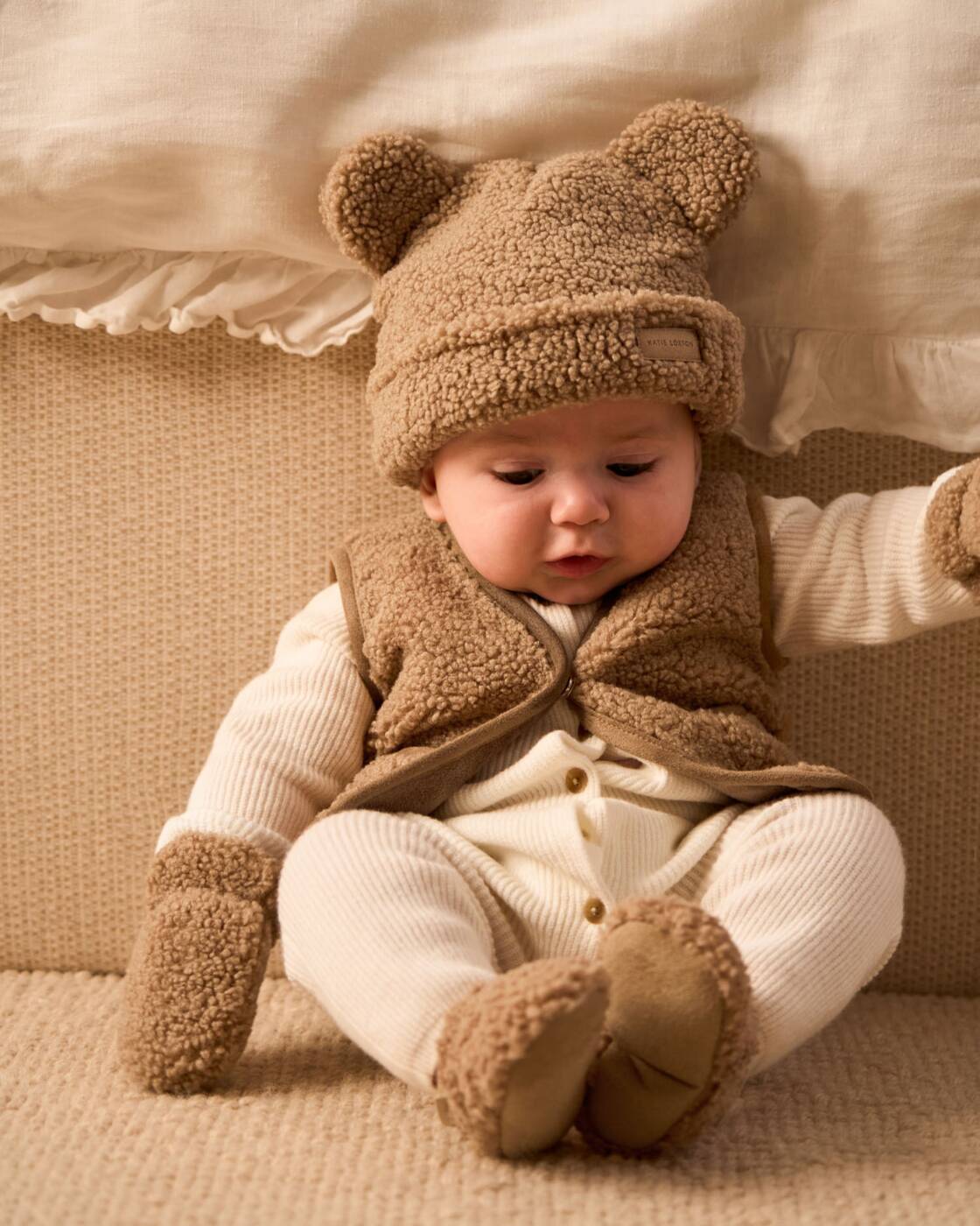 Katie Loxton Baby Borg Hat And Mittens Tan
