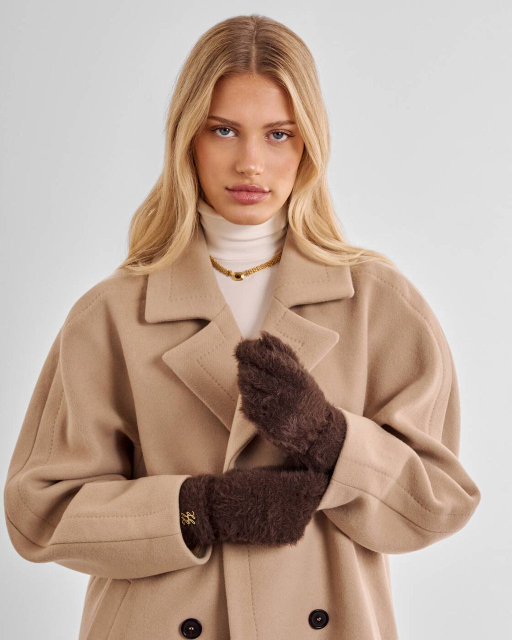 Katie Loxton Boxed Soft Knit Gloves Chocolate