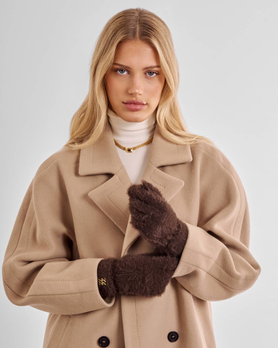 Katie Loxton Boxed Soft Knit Gloves Chocolate