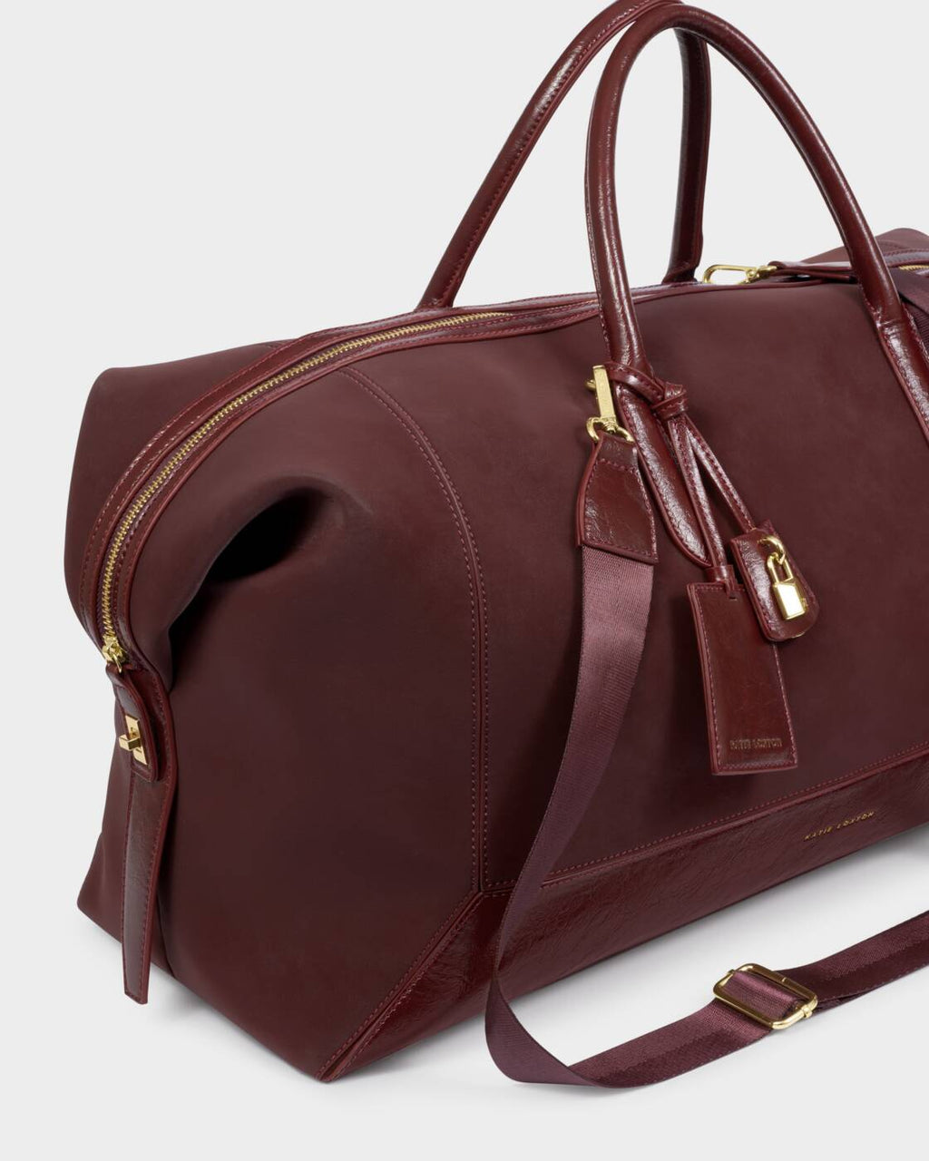 Katie Loxton Charlbury Weekend Bag Cherry Suedette Cherry Patent Crackle