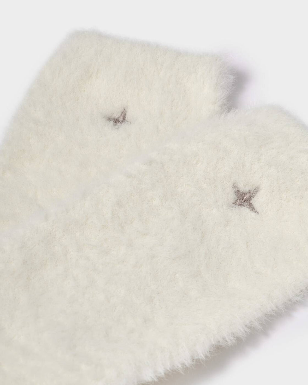 Katie Loxton Gift Boxed Fluffy Socks Star Off White One Size