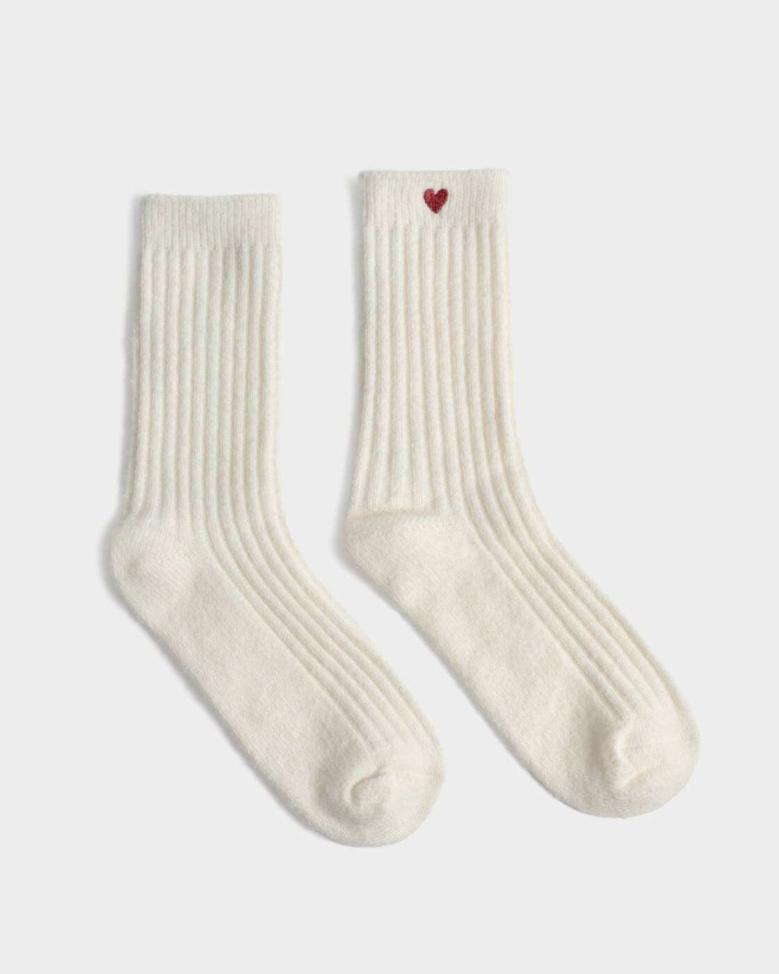 Katie Loxton Gift Boxed Chunky Knit Socks Heart Off White One Size