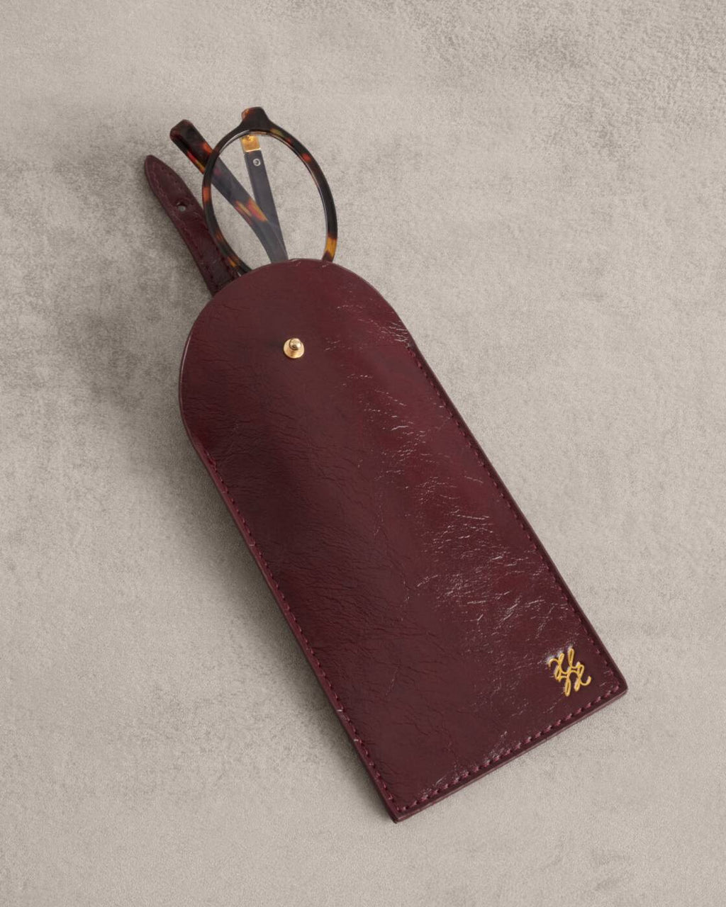 Katie Loxton Glasses Sleeve Cherry Patent Crackle
