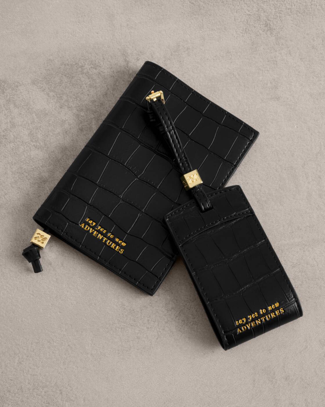 Katie Loxton Travel Luggage Tag Say Yes To Adventures Black Croc