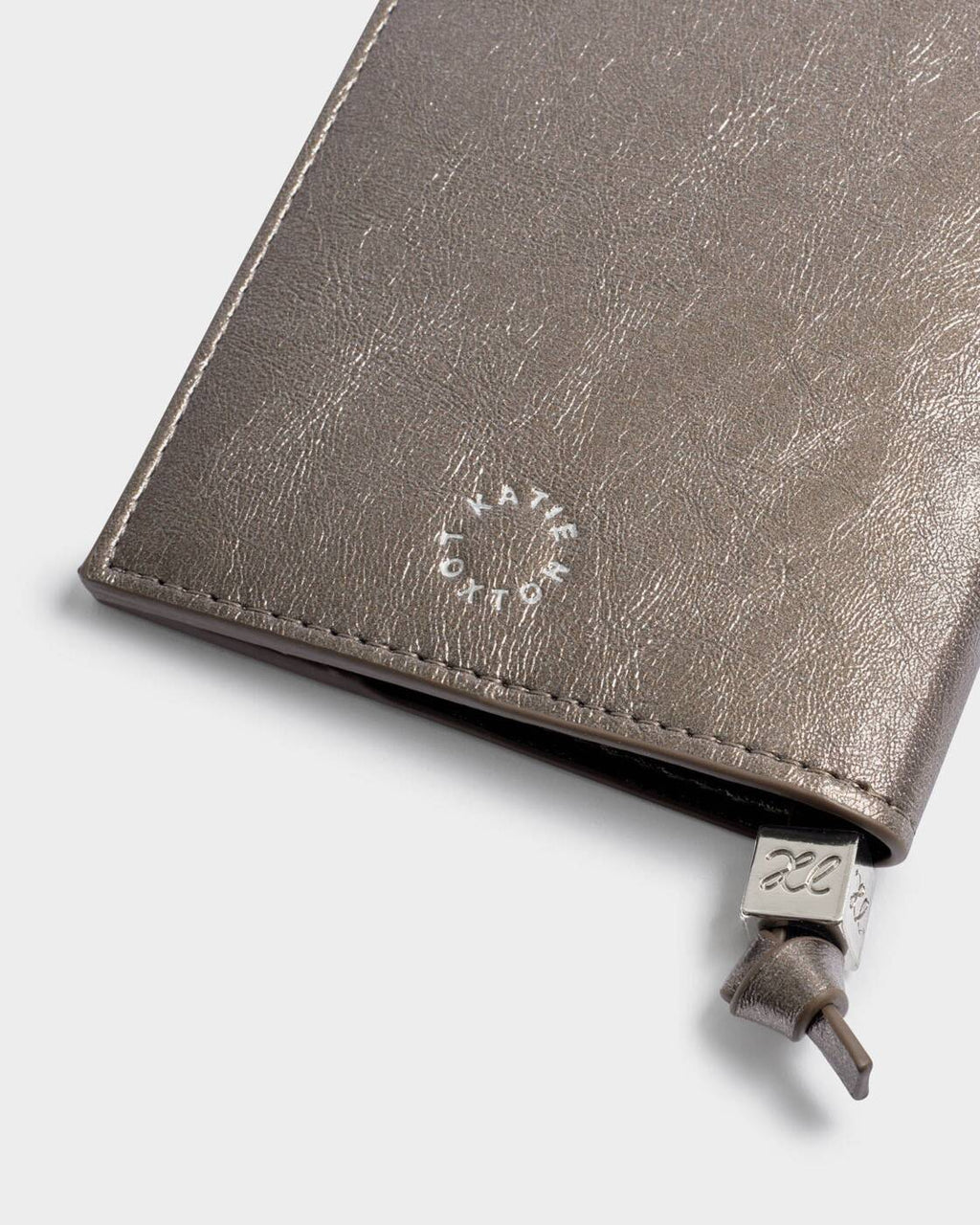 Katie Loxton Travel Passport Cover The World Is Your Oyster Pewter