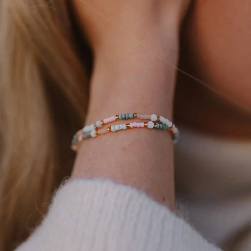 Pineapple Island Kemboja Pastel Endless Summer Bracelet