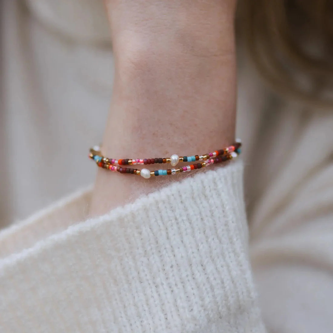 Pineapple Island Berpesta Colourful Golden Hour Bracelet
