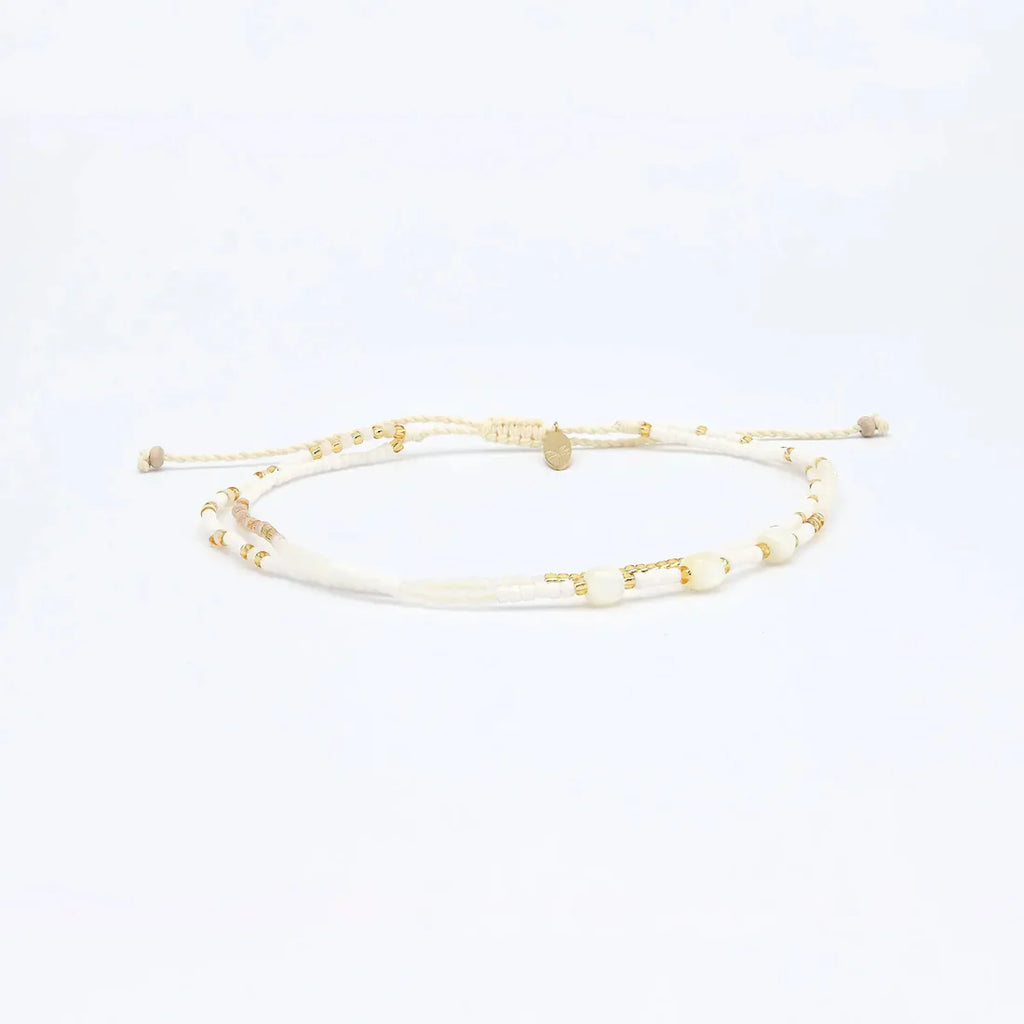 Pineapple Island Pasir Mother of Pearl Golden Hour Anklet