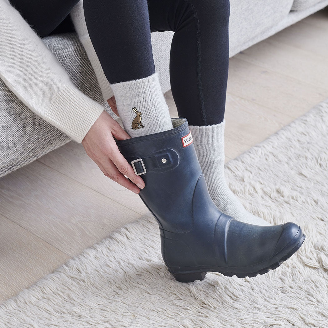 Sweet William Countryside Socks Hare