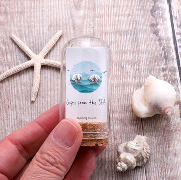 Attic Creations Seashell silver