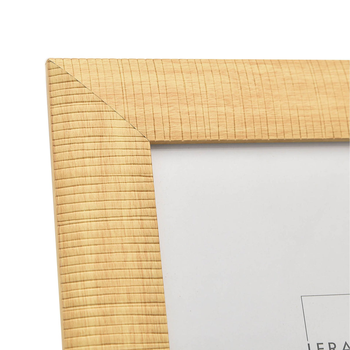 iFrame Deep Etched Effect Profile Wood 6 x 8