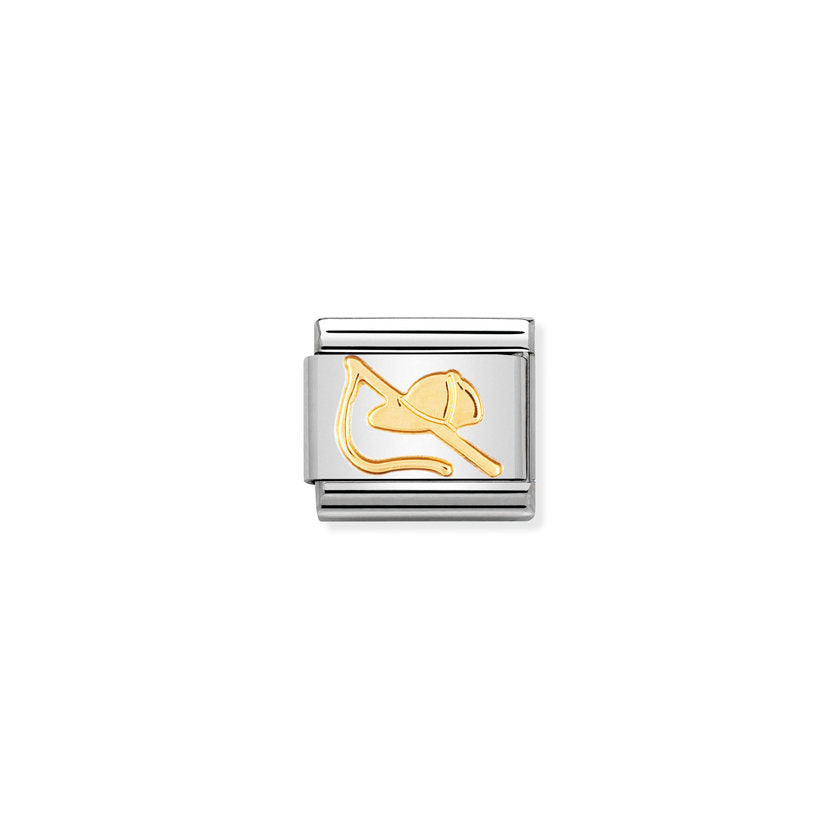 Classic 18ct Gold Riding Hat and Crop